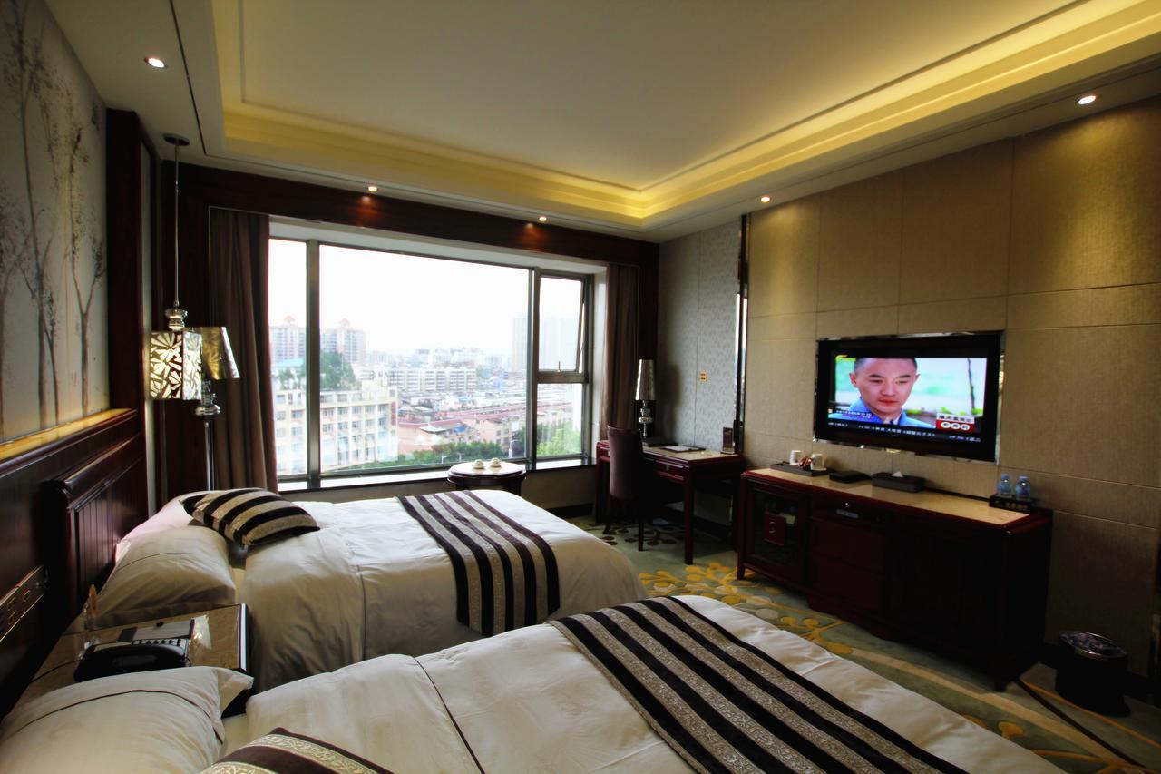Jin Long Wan Hao Hotel Wuzhou Exterior foto