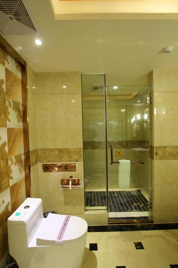 Jin Long Wan Hao Hotel Wuzhou Exterior foto